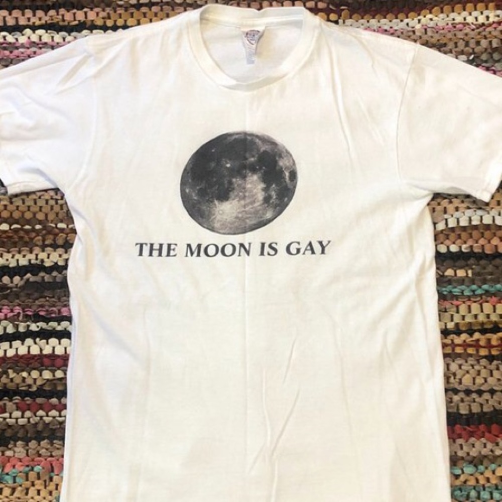 graphic t-shirt